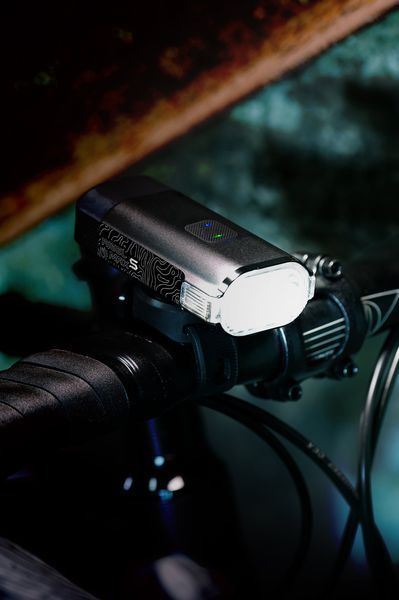Фара Moon Rigel Max SE 1600 люмен вбудований акум, USB TYPE-C кабель, чорна LTS-09-72 фото
