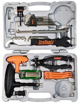 Кейс ICE TOOLZ 82F6 з інструментом CARBONFIX TOO-78-19 фото